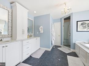 20 Standing Tree Circle, Southampton PA 18966