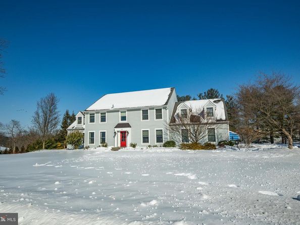 20 Standing Tree Circle, Southampton PA 18966