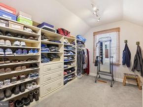 20 Standing Tree Circle, Southampton PA 18966