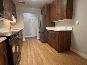 525 Florida Avenue 202, Herndon VA 20170