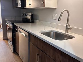 525 Florida Avenue 202, Herndon VA 20170