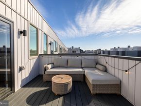 3001 Riseview Lane, Philadelphia PA 19125