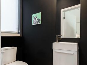 3001 Riseview Lane, Philadelphia PA 19125