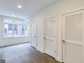 630 N 5TH Street, Philadelphia PA 19123