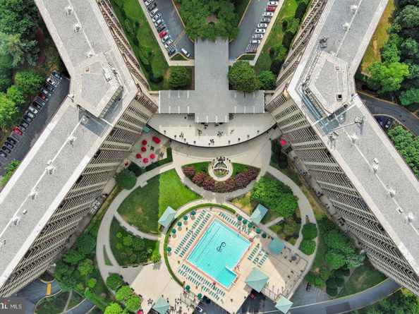 5225 Pooks Hill 710N, Bethesda MD 20814