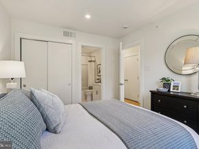 948 Riverplace Drive 48, Conshohocken PA 19428