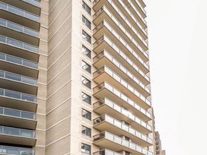 307 Yoakum Parkway 802, Alexandria VA 22304