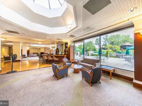 307 Yoakum Parkway 802, Alexandria VA 22304