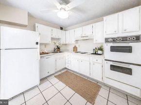 307 Yoakum Parkway 802, Alexandria VA 22304