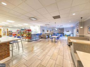 307 Yoakum Parkway 802, Alexandria VA 22304