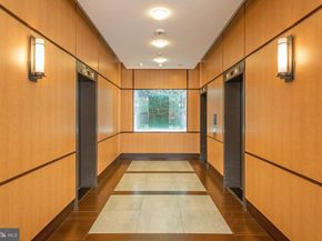 307 Yoakum Parkway 802, Alexandria VA 22304