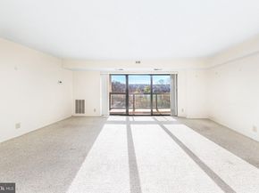 307 Yoakum Parkway 802, Alexandria VA 22304