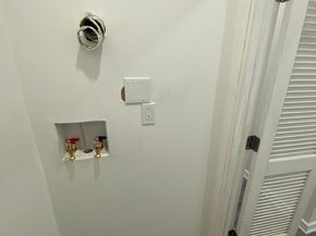 1733 W Erie Avenue, Philadelphia PA 19140