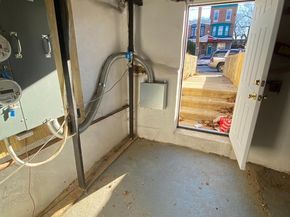 1733 W Erie Avenue, Philadelphia PA 19140