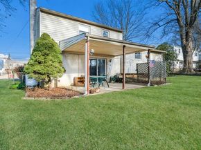 1454 Kingsley Drive, Warminster PA 18974
