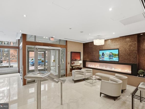 811 4TH Street NW 404, Washington DC 20001