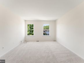 1431 Kingstream Drive, Herndon VA 20170