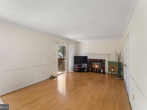 1431 Kingstream Drive, Herndon VA 20170