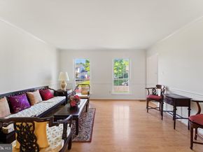 1431 Kingstream Drive, Herndon VA 20170