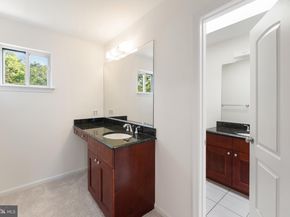1431 Kingstream Drive, Herndon VA 20170