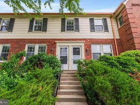 1600 S Barton Street 750, Arlington VA 22204