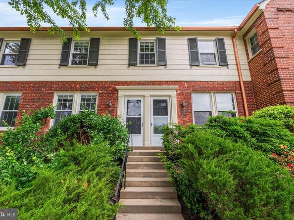 1600 S Barton Street 750, Arlington VA 22204
