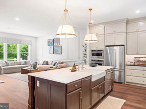 215 River Trail Circle 53, King Of Prussia PA 19406