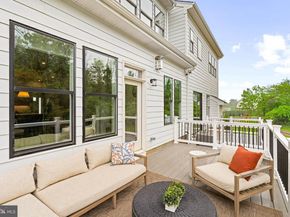 215 River Trail Circle 53, King Of Prussia PA 19406