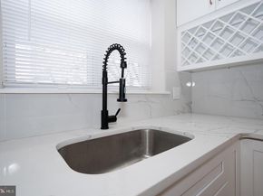 205 Mifflin Street, Philadelphia PA 19148