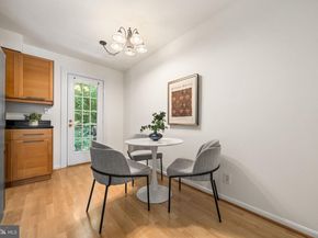 2850 S Wakefield Street C, Arlington VA 22206