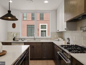 956 N 6TH Street, Philadelphia PA 19123