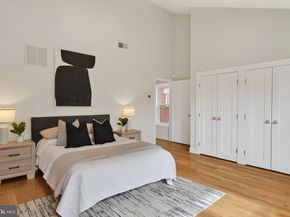 212 S 24TH Street 216, Philadelphia PA 19103