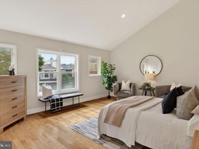 212 S 24TH Street 216, Philadelphia PA 19103