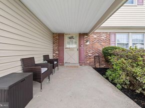 923 Otto Lane, Warminster PA 18974