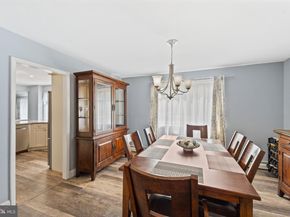923 Otto Lane, Warminster PA 18974