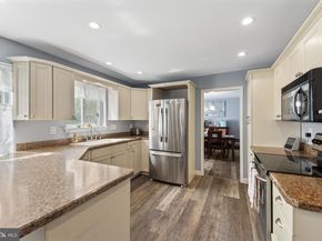 923 Otto Lane, Warminster PA 18974