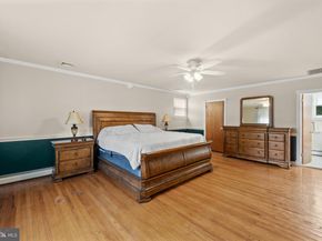 923 Otto Lane, Warminster PA 18974
