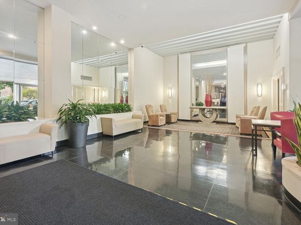 2500 Q Street NW 504, Washington DC 20007