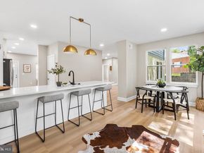 2016 Woodside Lane, Broomall PA 19008