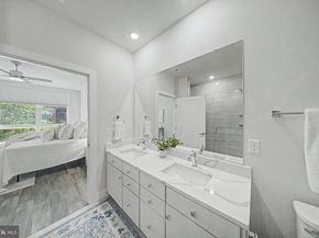 1761 Old Meadow Road 220, Mclean VA 22102