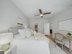 1761 Old Meadow Road 220, Mclean VA 22102