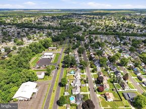 360 Holly Drive, Levittown PA 19055