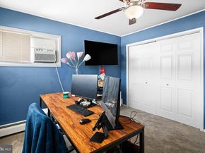 360 Holly Drive, Levittown PA 19055