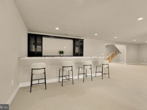 9725 Lantana Way, Bethesda MD 20817