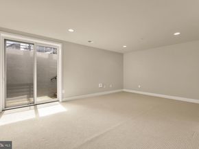 9725 Lantana Way, Bethesda MD 20817