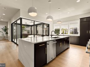 9725 Lantana Way, Bethesda MD 20817