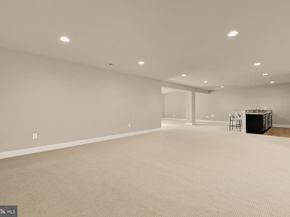 9725 Lantana Way, Bethesda MD 20817