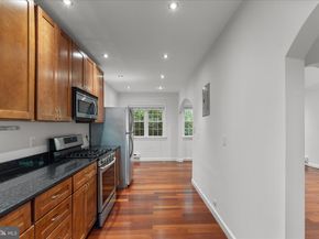3498 Martha Custis Drive 317, Alexandria VA 22302