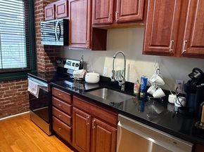 1010 Arch Street 304, Philadelphia PA 19107