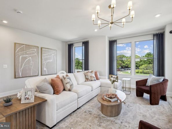 13166 Arches Road, Herndon VA 20170